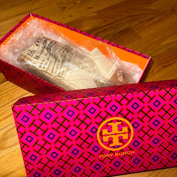 Brand New Tory burch espadrilles - Picture 3 of 6